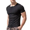 Polos pour hommes col en V Navigation T-shirt à manches courtes gothique Henley bouton Vintage pour hommes hauts surdimensionnés Tee Punk Streetwear 230714