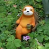 Trädgårdsdekorationer 1PC Sloth på gungstol Harts Staty för blomkruka Desktop Garden Balcony Yard Lawn Porch Home Decoration L230714