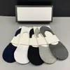 2023 Designers de mode de haute qualité Chaussettes de cheville pour femmes Cinq paires de luxe Socken Coton Sports Lettre Imprimé Femmes Hommes Chaussette de bateau avec boîte
