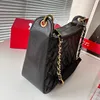 Loulou Black Crossbody Bag designer handväska axelväska kvinnor kuvert väska messenger väska mode sling väska kaviar klassisk högkvalitativ läder armhålväska 27 cm