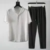 남성용 트랙복 여름 단색 2 피스 세트 주름 클래식 티셔츠 캐주얼 바지 패션 셔츠 바지 스포츠 정장