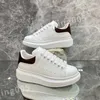 Top Hot Luxurys Fashion Shoes the four seasons Sneakers Lace-up Canvas Trainers Bordados Street Style Stars Patches size 35-46 xsd221105