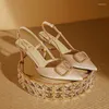 Footpad Sandals Sheepskin Drobne pięta Winted Single Buty Women S Trip V Blustle High Overhead Sandal Rhinestonensonenson