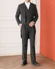 Herrenanzüge 2023 Modedesign Dunkelgrau Schal Revers Single Button 3 Stück Männer für Hochzeit Abendessen Party Formal Slim Fit Smoking