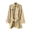 2023 MENS Trench Płaszcz Burb Designer Kurtka Krótka klasyczna tunikowa szarfia Lapel Szczupła podwójna płaszcz wiatrówki z paskiem męską czarną czarną i khaki płaszcz