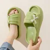 Pantuflas, sandalias y pantuflas para mujer, pantuflas con lazo para ducha de baño de fondo grueso para el hogar interior para mujer 230714