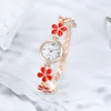 Montres-bracelets mode femmes montre chanceux fleur Design Mini Quartz Style féminin frais petite marguerite étudiant Bracelet pour
