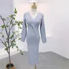 Casual klänningar svart stickad ribbad midi för kvinnor v hals eleganta koreanska kläder långärmade vikar vestidos bodycon klänning höst vinter