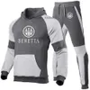 Fatos de treino masculino Beretta tático Tiro masculino primavera nova roupa esportiva calças com capuz conjunto de moletom fitness polia de duas peças conjunto de roupas esportivas casuais Z230717