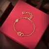 Kobieta urok bransolety litera v złota metalowa łańcuch bransoletki projektant Pearl luksusowa biżuteria Vlogo Women 965734