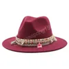 Mode Herbst Winter Breite Krempe Fedora Hut Frauen Männer Mit Gürtel Panama Jazz Kappe Trilby Filz Vintage Hüte Chapeau feutre Homme