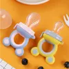 Baby Teethers Toys TYRY HU 1Pc Ciucci Alimentatore Cartoon Bambini Frutta Cibo Capezzoli Alimentazione Forniture sicure Tettarella Bottiglia BPA Free 230713