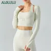 Al0lulu Yoga胸部パッド付きの長袖スポーツトップの女性のフィットネス服8107