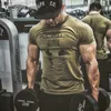 Camisetas masculinas de verão, moda, letras, estampadas, camisetas masculinas de manga curta, compressão esportiva, camada básica de fitness, top de academia L230713