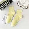 Herrensocken für Frühling und Sommer, Bonbonfarben, dreidimensionaler Gummi-Etikettendruck, kurze Socken aus reiner Baumwolle, gleiche Sportmode