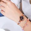 Pulsera de moda, reloj atractivo para mujer, relojes creativos de diamantes para mujer, reloj de pulsera para mujer con esfera pequeña y estrella de cristal, reloj de pulsera para mujer c294B