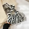 Avondtassen INS Mode Veelzijdige Schoudertas Vintage Mini Pluche Onderarm Purse Koe Luipaard Zebra Print Tote Voor Vrouwen 230713