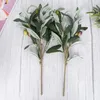 Flores decorativas Plantas artificiales Ramas verdes Hojas para la decoración de la habitación