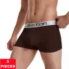 Majaki 3pcs/Set Men Bokserhorts Męskie majtki Elastyczność Paliw męski Boyshort 3D Torebka Man Briefs