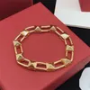 Valentino Bracelets de charme de femme VRANGE V GORD METAL Metal Chain Bracept Designer Pearl Luxury Vlogo Jewelry Women 964