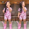 T-shirt Qunq 2023 Summer INS Girls Plaid Stampa manica corta Pullover Top Shorts 2 pezzi Set Abbigliamento sportivo per bambini Età 8T 230713