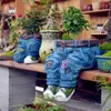 Jardinières Pots Beau Pot De Fleurs Résine DIY Élégant Vêtements Pantalon Résine Pot De Fleur Pot De Fleurs Sculpture Décoration De Jardin L230714