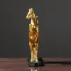 Objets de décoration Figurines animaux nordiques chevaux dorés sculptures en résine statues de personnages objets décoratifs utilisés dans les salons familiaux 230714