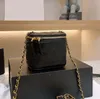 Designer - Mini bolsa clássica com caixa de corrente Bolsas baú de couro com ombro transversal Crush Bolsas de grife minúsculas Estojo cosmético para mulheres