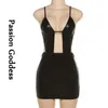 Vestidos Casuais Feminino Preto Couro PU Vestido Bandagem Sem Costas Decotado Mini Sexy Lady Cut-out Bodycon Roupa de Festa de Verão