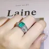 2022 NEW Fashion Emerald Princess Paraiba Coppie Anello per le donne Doppio diamante pieno di cristallo di fidanzamento gioielli regalo di anniversario L230704