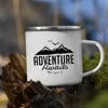 Mokken Avontuur wacht Camping Mokken Happy Campers Campfire Cup Emaille Camping Cups Outdoor Campervan Coffee Handle Mug Camper Van Gift R230713