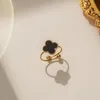 Clover Kaleidoscope Ring Кольцо женского меньшинства Дизайн моды простые украшения с черным красным зеленым-81