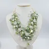 チョーカーナチュラルパールシェルと白い淡水真珠。織られた花のネックレス。 Women's Memorial Classic Jewelry20 "