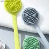 Multifunktionell silikonborste kropp Badduschborste bakmassage Exfoliering Wisp Body Scrub Brush Lång handtag Dubbelsidig L230704