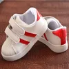 Sneakers Buty dla dzieci Dziewczęce chłopcy bieganie antislip miękkie dno wygodne dzieci maluch swobodny sporty biały 230714