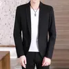 Costumes pour hommes noir costume manteau mâle 2023 coréen mince printemps et été mince simple à manches longues petite veste