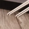 Chopsticks hushåll rund rostfritt stål kantin snabb hög temperatur icke-slip koreansk bestick uppsättning