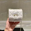 Woc Damen Mini Flap Umhängetasche Matelasse Kette Leder gesteppt Vintage Luxus Handtasche Abend Reise Clutch Geldbörse Gold Hardware Schriftzug Sacoche 11CM