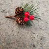 Dekorativa blommor Luda 40st Artificial Flower Red Christmas Berry and Pine Cone With Holly Branches Decoration for Home Floral Decor