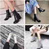 Boot Split Toe Ninja Tabi Stivaletti in pelle Tacco tondo 35cm75cm Tacco MM6 Luxury Brand Design Lady Scarpe Donna 230714