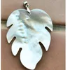 Pendant Necklaces Fashion Jewelry White Mother Of Pearl Shell Leaf Art Bead D3712