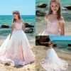 Mädchenkleider Kinder Puffy Elfenbein Tüll Spitze Ballkleid Blumenmädchenkleider Puffy Satin Schleife Mädchen Prinzessin Kleider Lange Kinder Kommunionkleider 230714