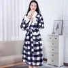 Kobieta sutowa damska druk z długim rękawem szatą koszulą nocną flanel zimowa ciepła domowa sukienka kimono v szyja szlafrok unisex luźne ubrania