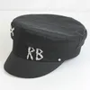 Berets marca designer cetim r b carta sboy boné plano militray chapéu ajustável mulheres boina chapéus gorras mujer 230714