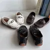 Baby Sneakers Boys Skórzowe buty dzieci swobodne mieszkania dzieci mokasyny ślizgowe metalowe klamry szykowne moccasins Flats na przyjęcie weselne 21-30