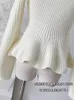 Pulls pour femmes pull col oblique à volants conception femmes couleur unie pull en tricot doux confortable à manches longues tricots femme Style français