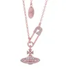 Designer-Halsketten Halskette mit Saturn-Perlenanhänger Pin-Halskette Schmuckdesigns Personalisierte Herren- und Damenmode Premium-Kragenhalsketten Kleine Parfümgeschenke