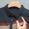 Polos pour hommes luxe mode contraste rayure Polo à manches courtes revers T-shirt été glace glissante respirant affaires