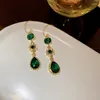 Orecchini a cerchio Moda di lusso Zircone verde per le donne Orecchini a goccia d'acqua Gioielli regalo di anniversario di matrimonio Estetica Pendientes Mujer
