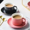 Koppar Saucers European Ceramic Light Luxury Coffee Cup med Saucer Set Creative Afternoon Teacups High-End Phnom Penh Milk Mug Drinkware